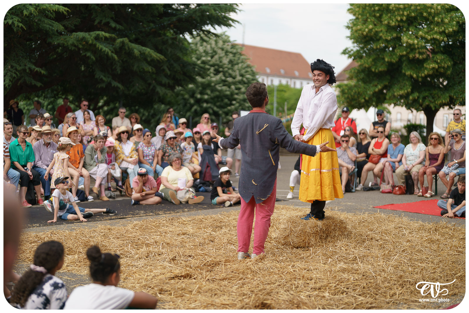 LE MARIAGE FORCÉ (DE MOLIÈRE) - CIE 800 LITRES DE PAILLE)